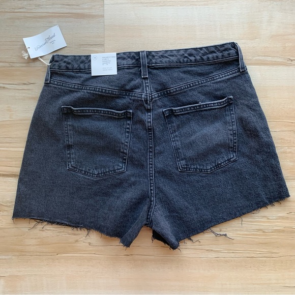 Short Black Universal Tread Size 14 Highest Rise Curvy - Picture 3 of 5